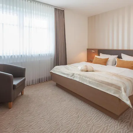 Bernstein Hotel 4*